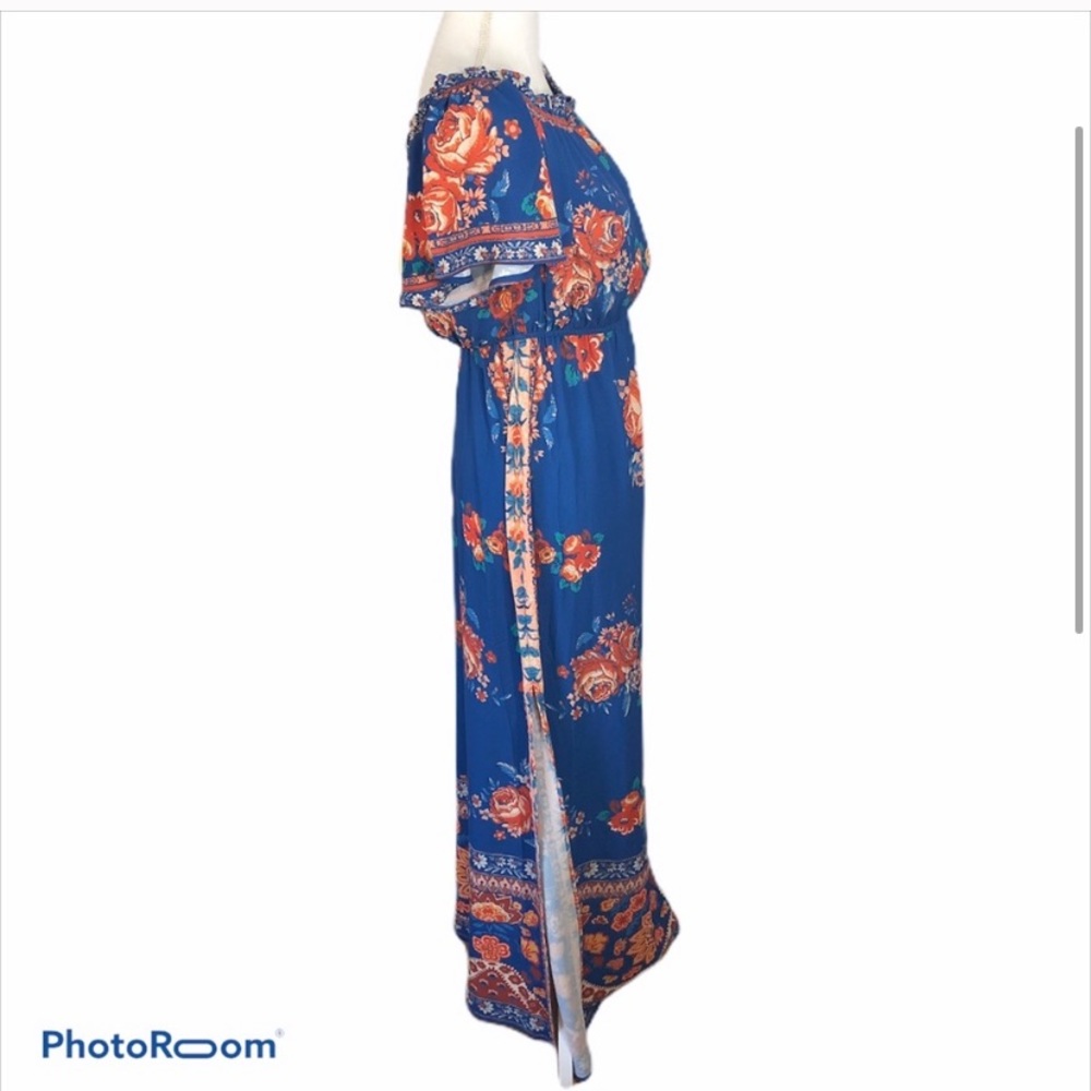 Flying Tomato Maxi Floral Dress NWT Medium